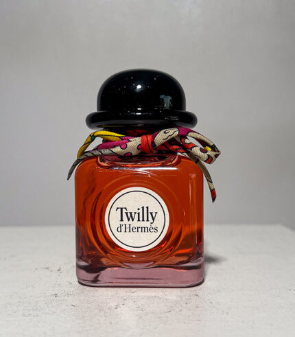 TWILLY DHERMES